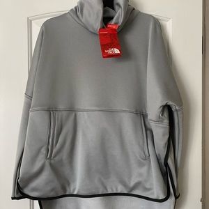 North Face High-Low Pullover